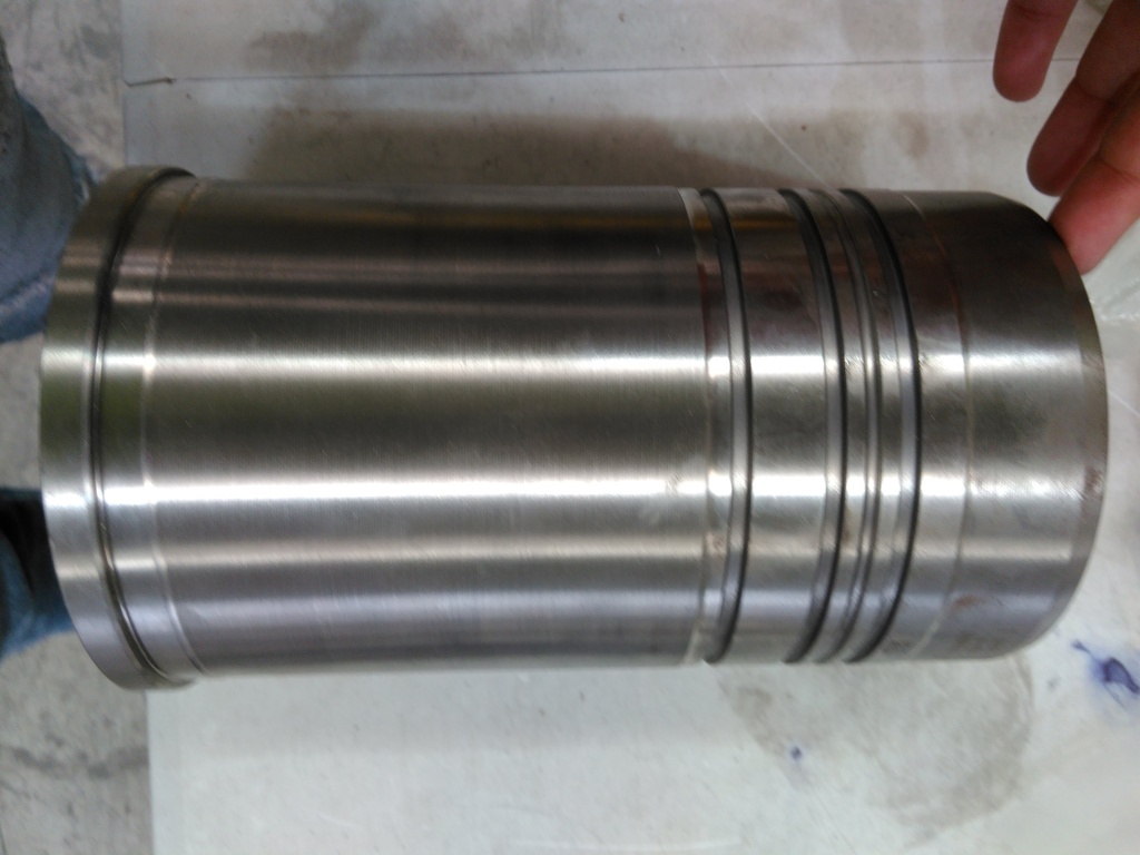 C - NP 250823105818 CAMISA DE MOTOR NP 250823105818