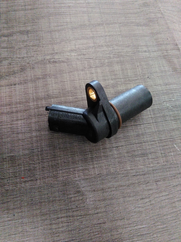 C - CRANKSHAFT POSITION SENSOR SENSOR DE POSICIÓN DE CIGÜEÑAL ALTO 67 MM GROSOR 17.7 MM NP 031123124903