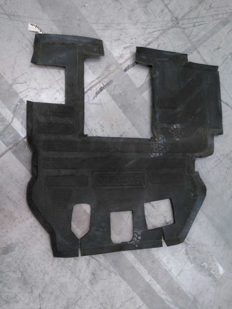 C - RUG TAPETE NP 071123085623