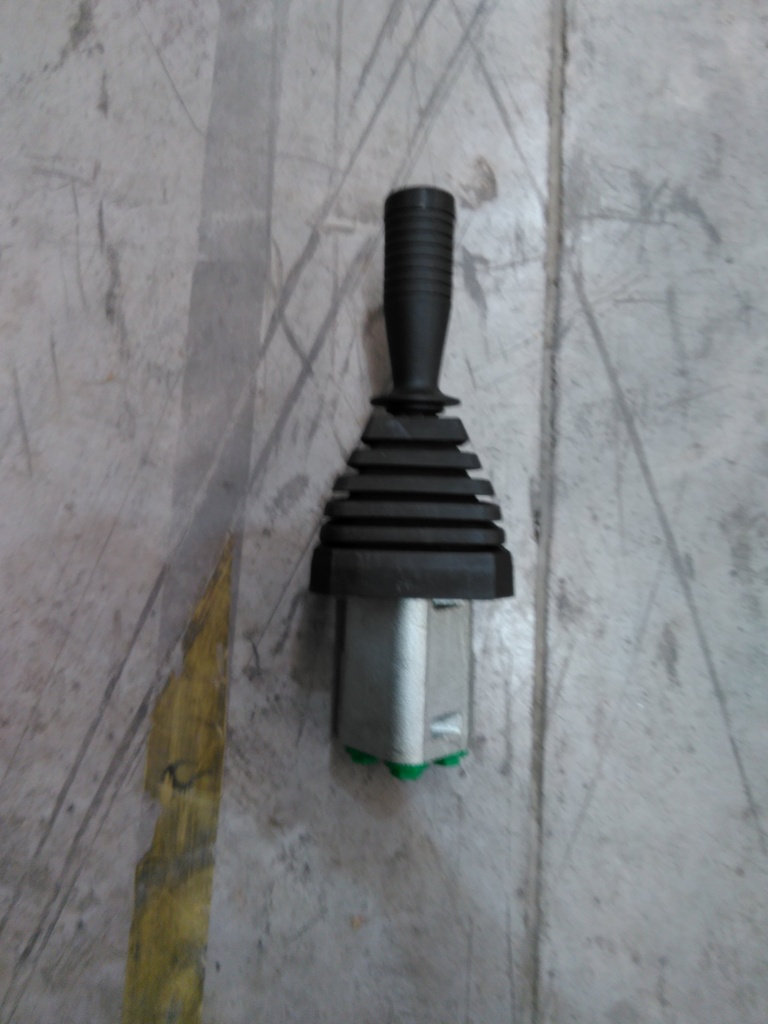 C - GEAR LEVER PALANCA DE CAMBIOS NP 071123100024