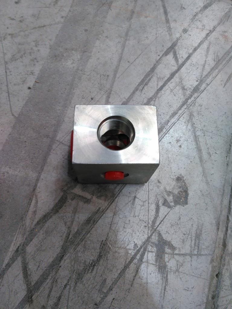 C - HYDRAULIC VALVE VÁLVULA HIDRÁULICA NP 071123012034
