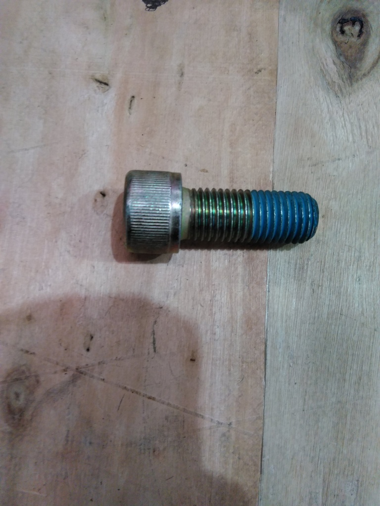 BOLT TORNILLO