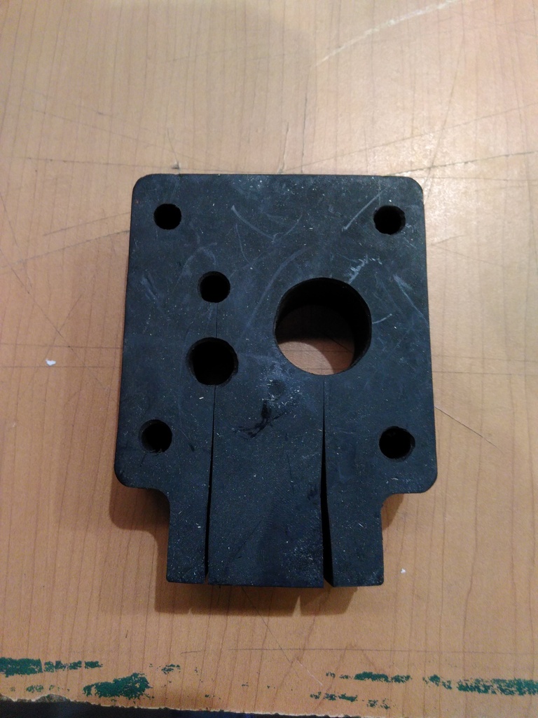 NP 081223084530 ELEVADOR DE GOMA