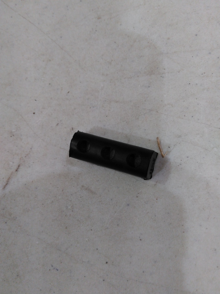 NP 081223085830 TOPE DE CAUCHO