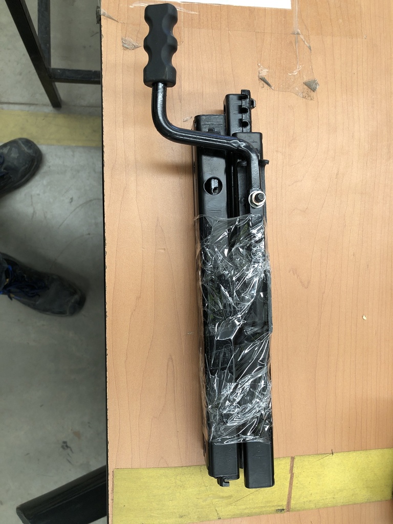 C - BASE PARA ASIENTO NP 220623100600 NP 220623100600