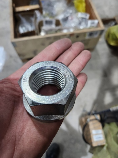 [NP 121023061701] C - NUT TUERCA  1 1/4 pulgada GALVANIZADA 470 GR NP 121023061701