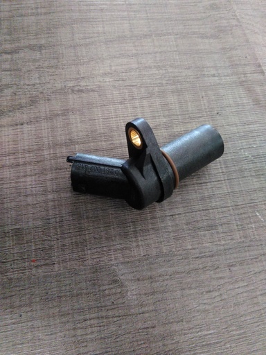 [NP 031123124903] C - CRANKSHAFT POSITION SENSOR SENSOR DE POSICIÓN DE CIGÜEÑAL ALTO 67 MM GROSOR 17.7 MM NP 031123124903