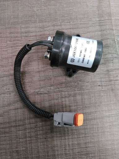 [NP 031123012857] RELÉ SELENOIDE LARGO 58 MM ANCHO 54 MM