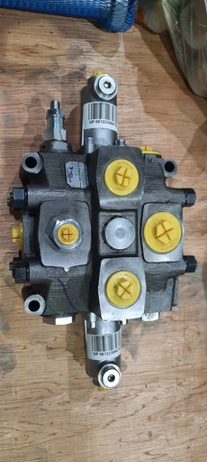 [NP 061223064710] NP 061223064710 - VALVULA DIRECCIONAL HIDRÁULICA