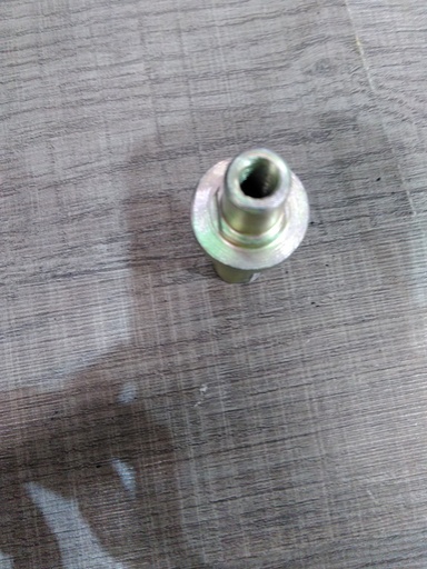 [NP 111223045112] PERNO CON ROSCA HEMBRA